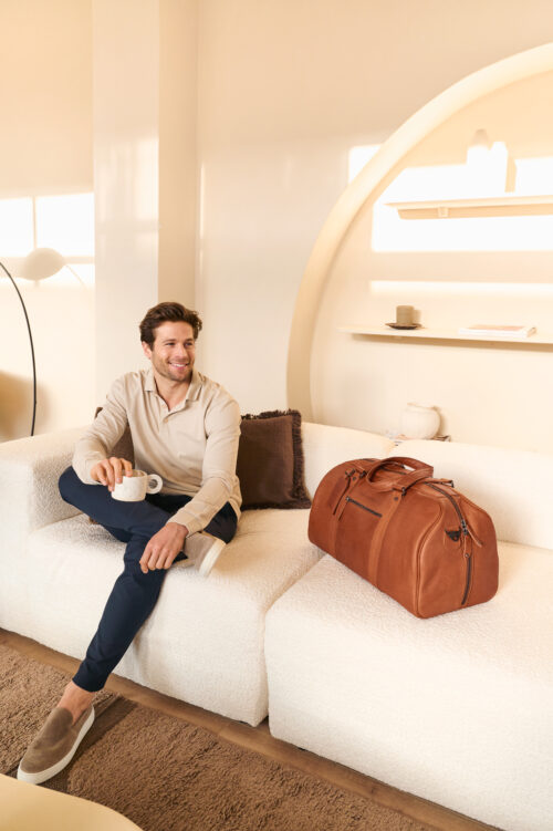 Chesterfield Brand Rivaro reistas